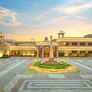 منتجع Heritage Village & Manesar-gurgaon